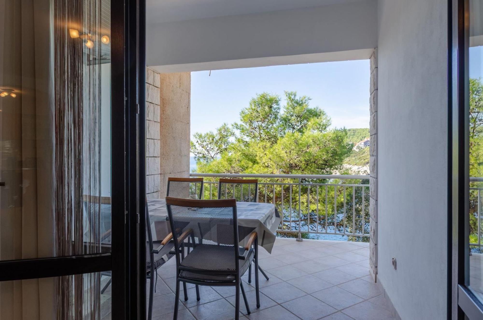 Apartmani Juraj Zavalatica Kamer foto