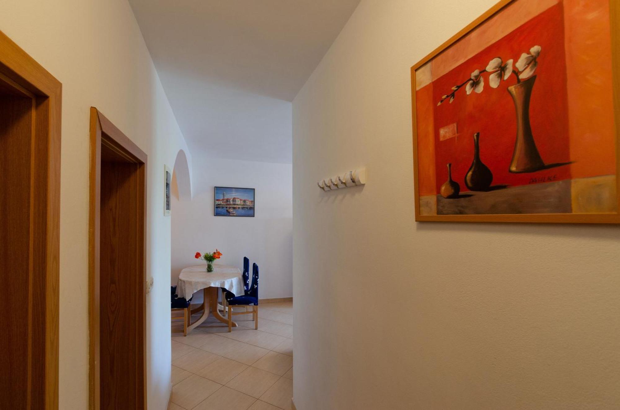 Apartmani Juraj Zavalatica Kamer foto